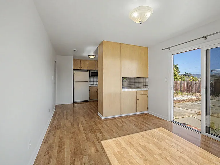 1119 Sunnyhill Ct — Photo 10