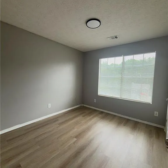 1579 Picadilly Ct NE — Photo 17