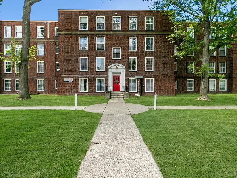 Courtyard View
