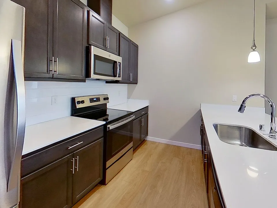 5002 4th Way SW #203