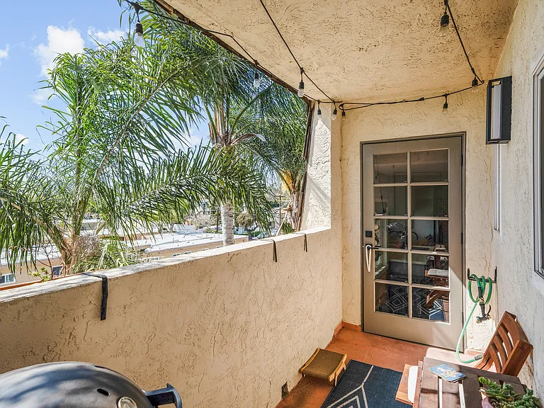 2913 A St #10 — Photo 21
