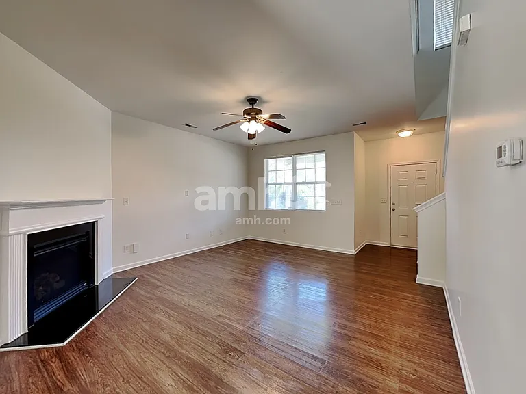 2811 Marville Ct — Photo 5