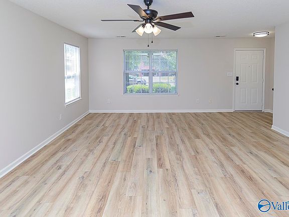 4th image of 110 Lonesome Ct