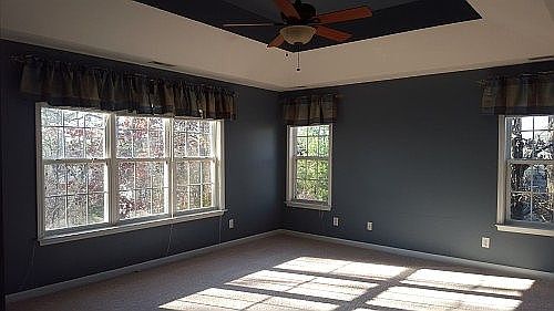 4th image of 308 Thompson Ct