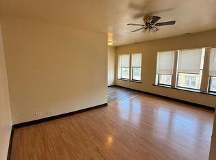 7904 S Essex Ave #309, Chicago, IL 60617