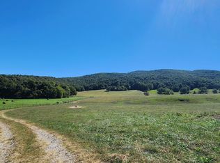 657 Davis Rd, Albany, KY 42602