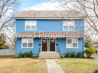 5 Broad St, Medford, NJ 08055