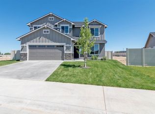 2484 E Stella Dr, Eagle, ID 83616