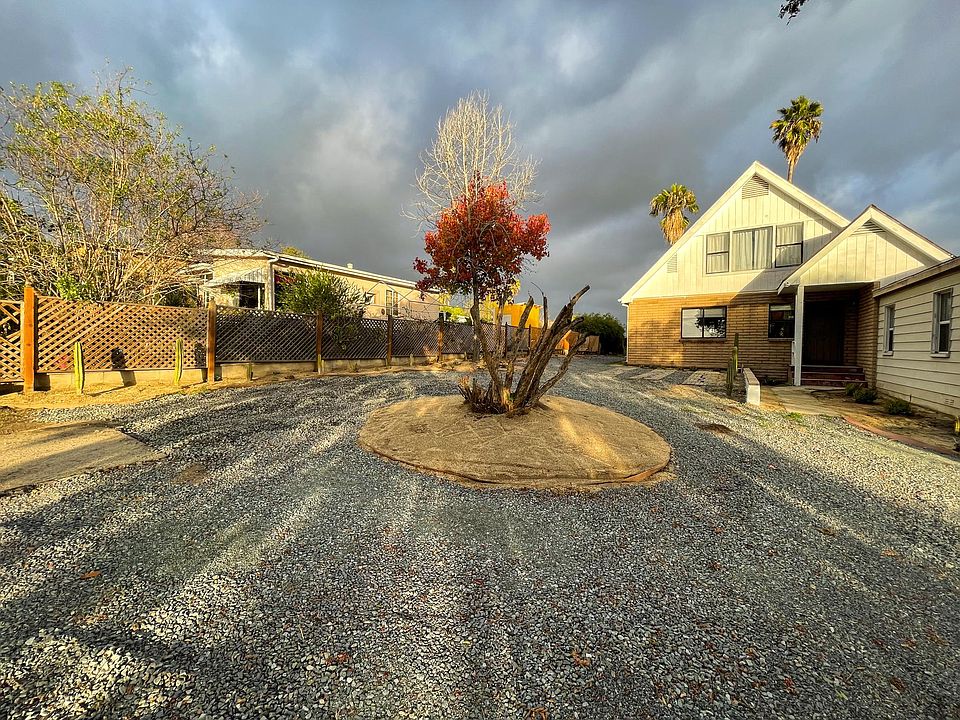 1st image of 723 Bonita Dr