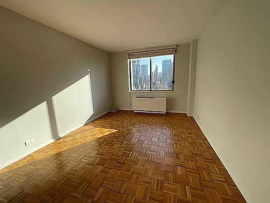 5th image of 350 W 50th St APT 15C