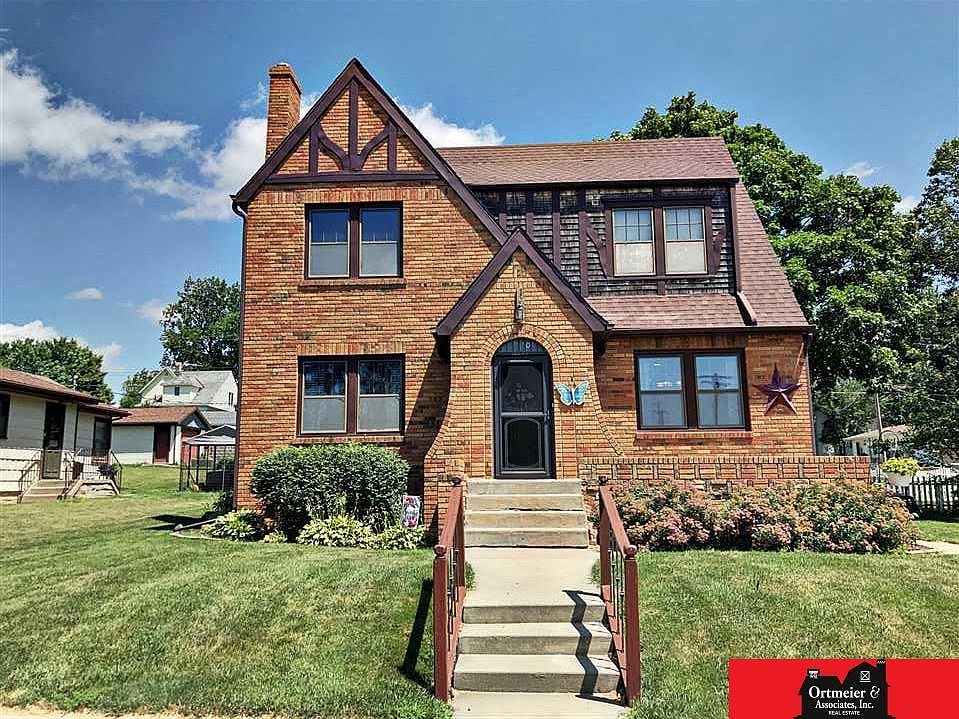 220 N Pine St, Dodge, NE 68633 Zillow