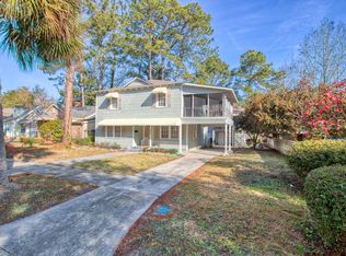 222 Columbus Dr #1, Savannah, GA 31405
