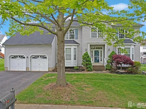 65 Cortland Dr, East Brunswick, NJ 08816