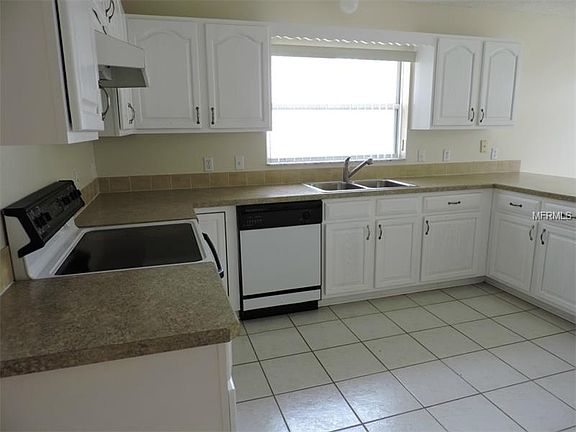 2nd image of 1911 Antonia Pl