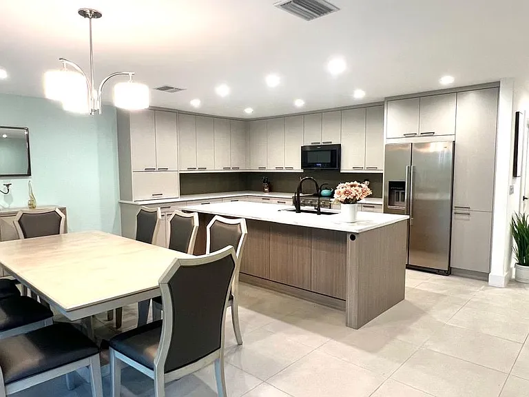 4836 Napoli Dr #4836 — Photo 15