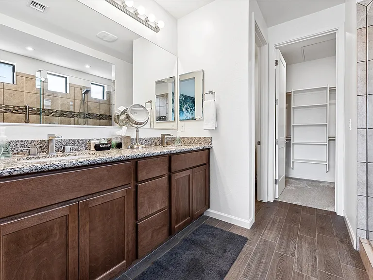 4791 N Yorkshire Loop — Photo 23