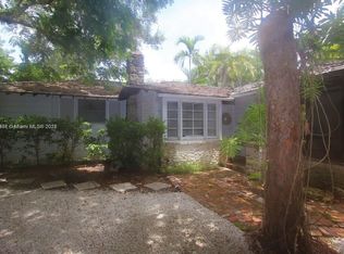 3825 El Prado Blvd, Coconut Grove, FL 33133