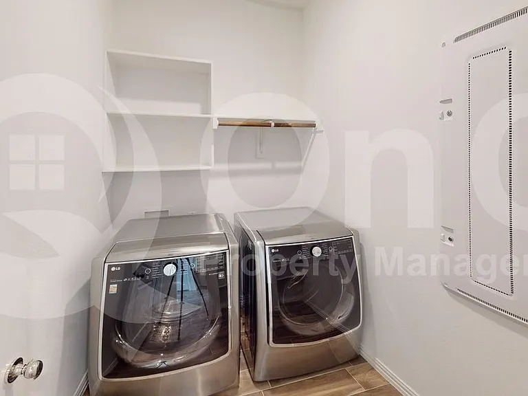 7324 Black Cherry Ln — Photo 33