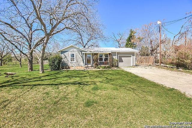 2nd image of 110 Idlewilde Blvd