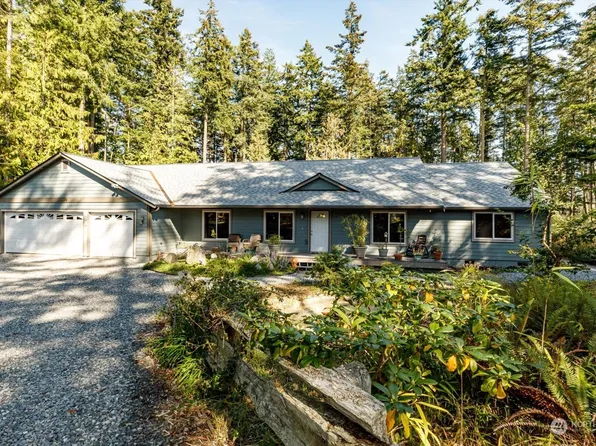 499 Salal Street, Oak Harbor, WA 98277