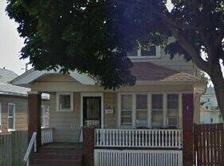 843 W Windlake Ave, Milwaukee, WI 53204