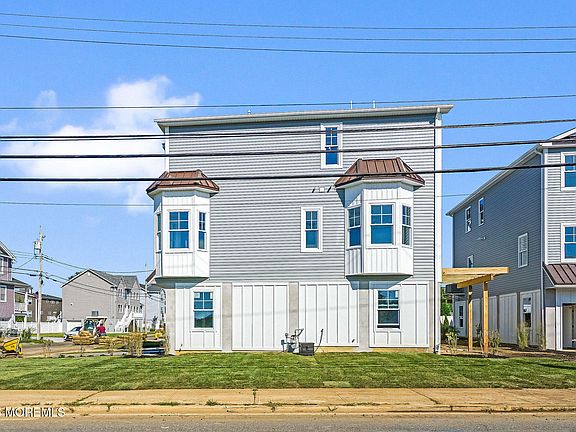 3rd image of 702 Prospect Street #B