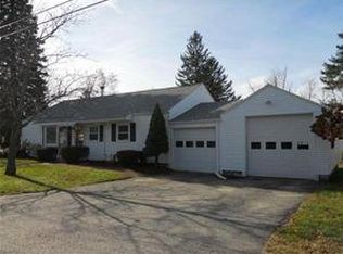 3 Mayflower Cir, Holden, MA 01520