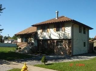 3230 Magnolia Dr, Markham, IL 60428