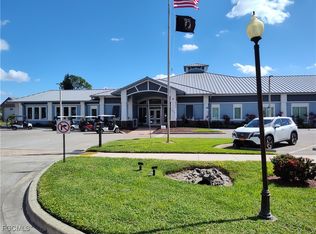 5630 Trailwinds Dr APT 223, Fort Myers, FL 33907