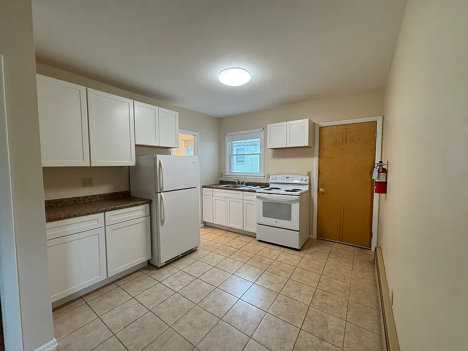 71-2 S Prospect St #3