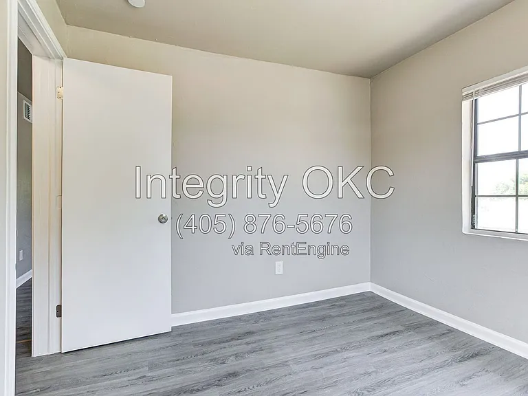 1919 NW 11th St #4D — Photo 6