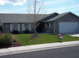 7452 Ruth Dr, Klamath Falls, OR 97603