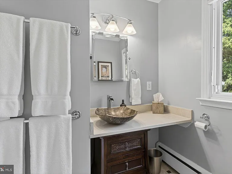 2212 Reddfield Dr — Photo 38