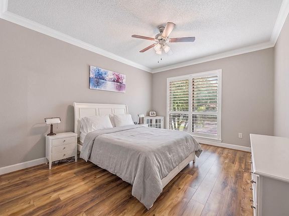 5th image of 2299 Lone Star Dr APT 327