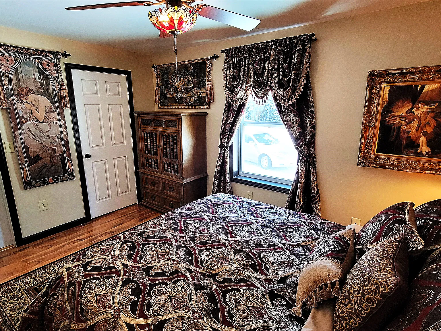 2 bed, 800 sqft, $1,900 — Photo 3