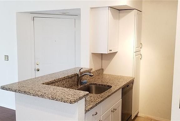 5th image of 2866 S University Dr APT 5306