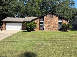 9224 Barnacle Blvd, Ocean Springs, MS 39564
