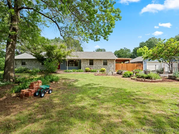 1558 E North Ridge Dr, Vinita, OK 74301