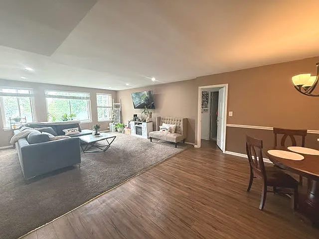 110 S Dunton Ave #4C — Photo 9