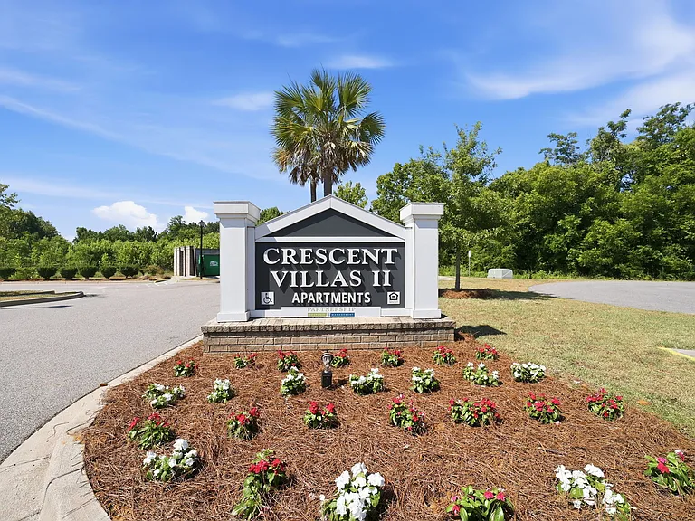 Crescent Villas — Photo 20