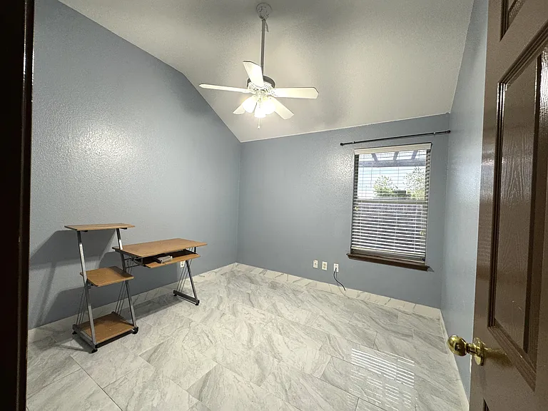 13624 Kaplan Ct — Photo 20