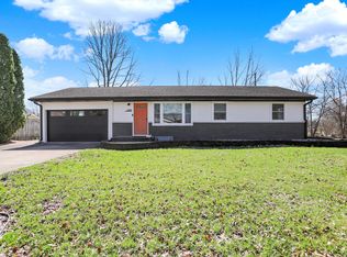 2515 16th St, Columbus, IN 47201