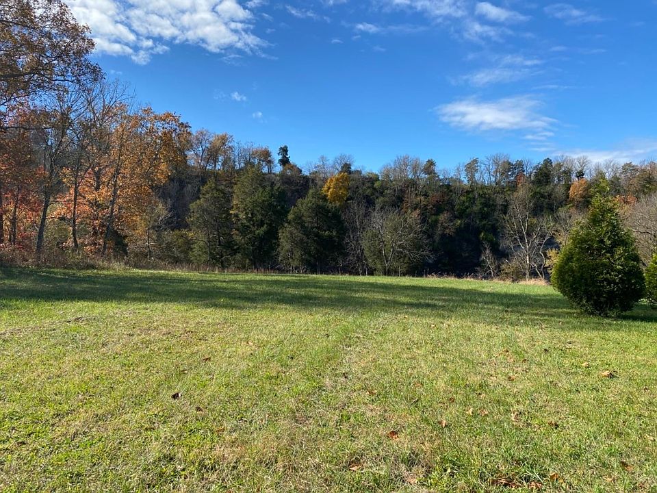 1807 Herrington Hls, Lancaster, KY 40444 Zillow