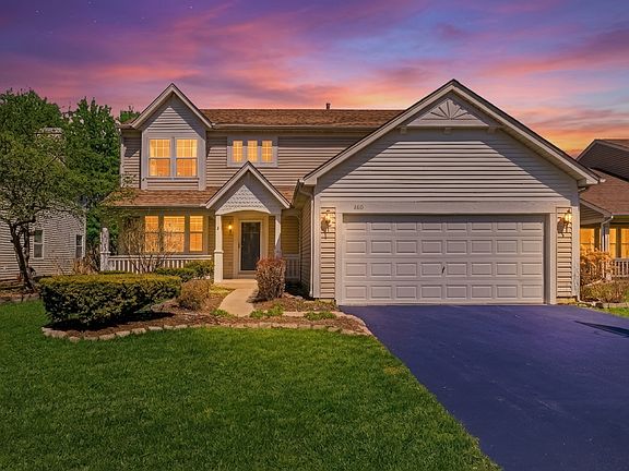 2nd image of 460 Arlington Ln