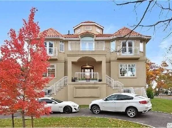 212-06 64th Avenue image 1 of 14