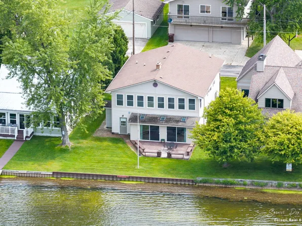 8601 Hidden Trl, Orleans, MI 48865