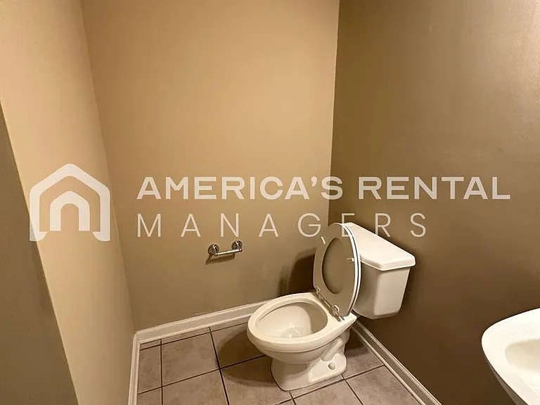 2358 Acton Park Cir — Photo 10