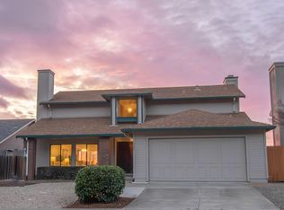 6205 Viewcrest Dr, Oakland, CA 94619