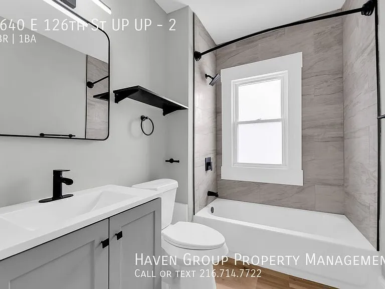 2640 E 126th St #2-UP — Photo 21