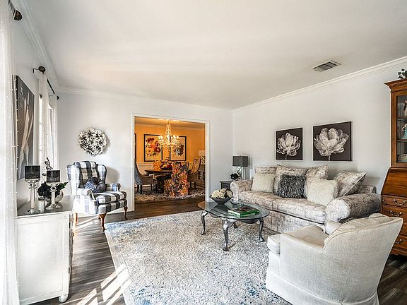 4th image of 1526 Tucumcari Dr